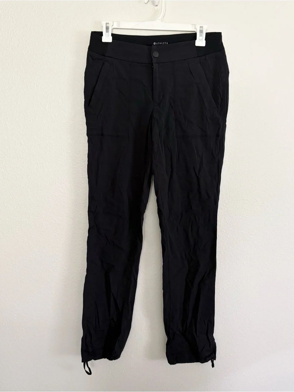 Athleta Trek Utility Cargo Pant Womens Size 4 Black Cinch Ankle Active Hike